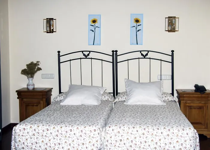 Rural Las Farolas 3*