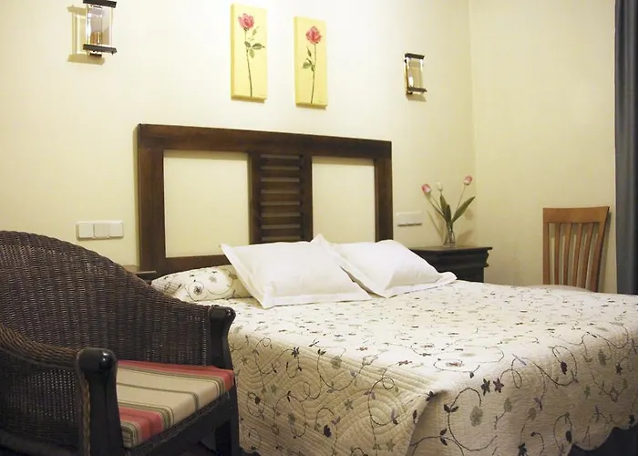 Hotel Rural Las Farolas 3*